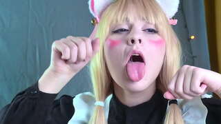 Vanille Nekopara reitet großen Schwanz und spritzt