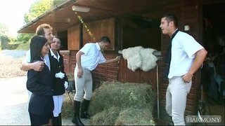 الأسود انجيليكا لوسي بيل - مزدوج اللعنة الساخنة الحمار