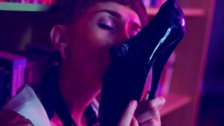 Meu querido diário de patiko da quarentena: šokinėjimas com a bucetinha tarp daugelio baba ir aukšto šuolis